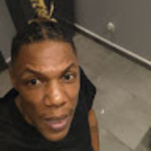 Meet your Posher, Darq